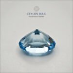 Classic wooden chair - Image 4